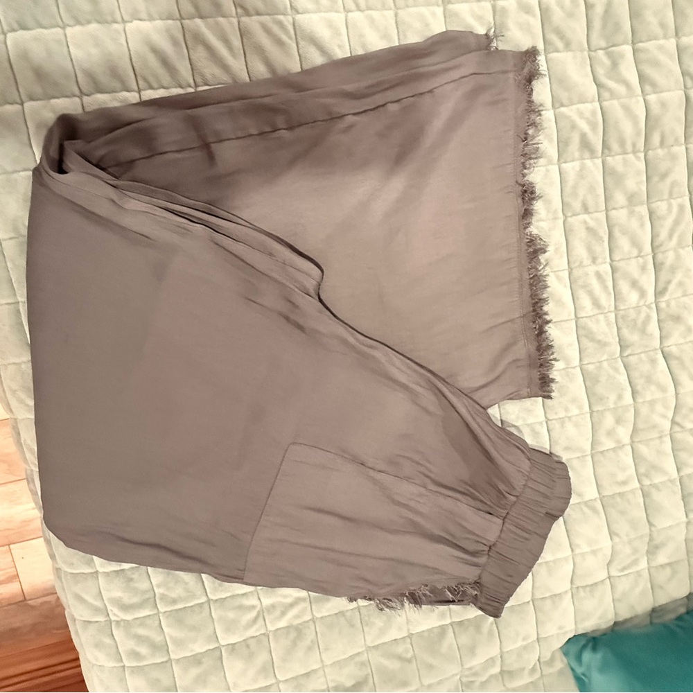 Raw Edge Gauze Pants